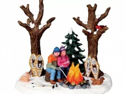 Coppia Seduta Al Falo' - Staying Warm